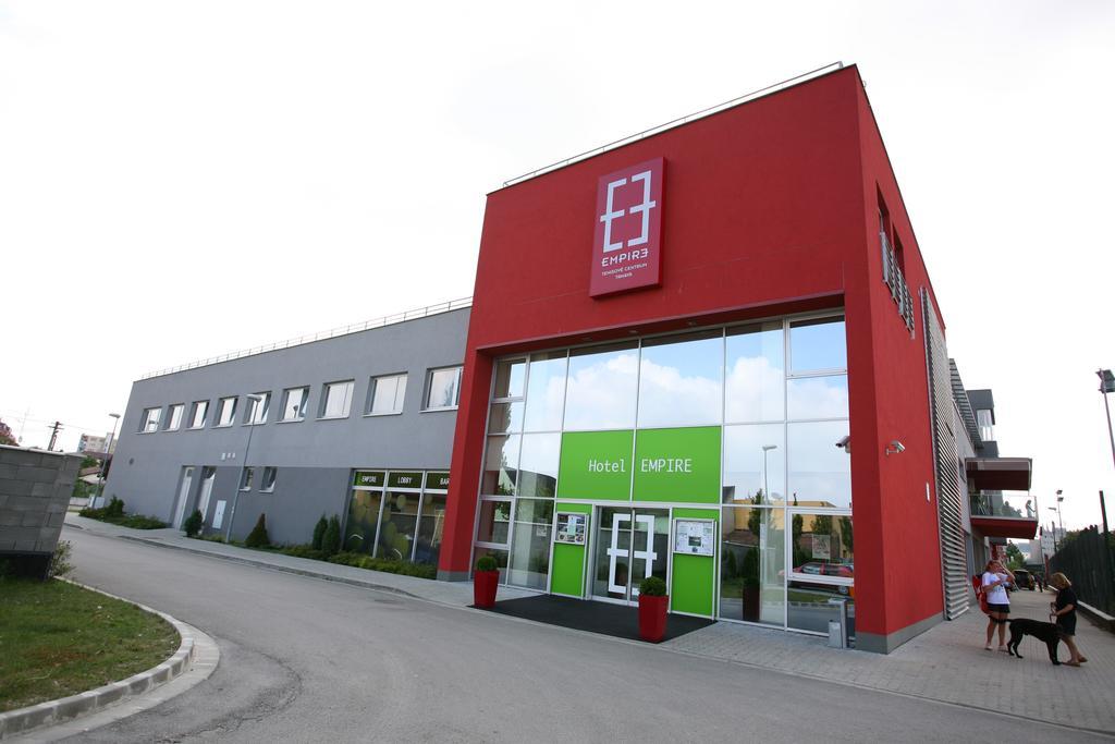Hotel Empire Trnava Extérieur photo