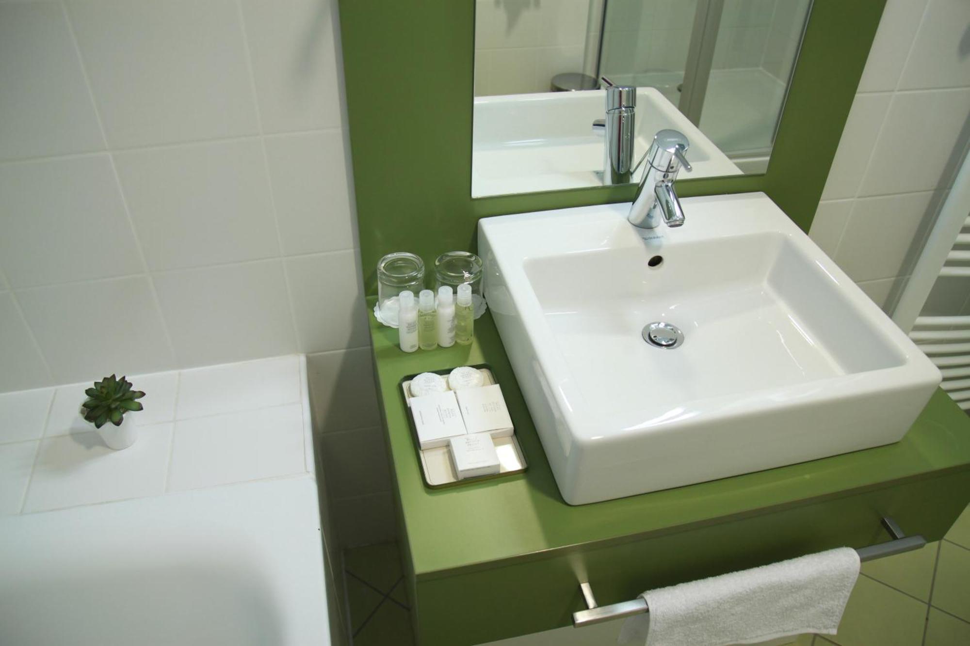 Hotel Empire Trnava Chambre photo