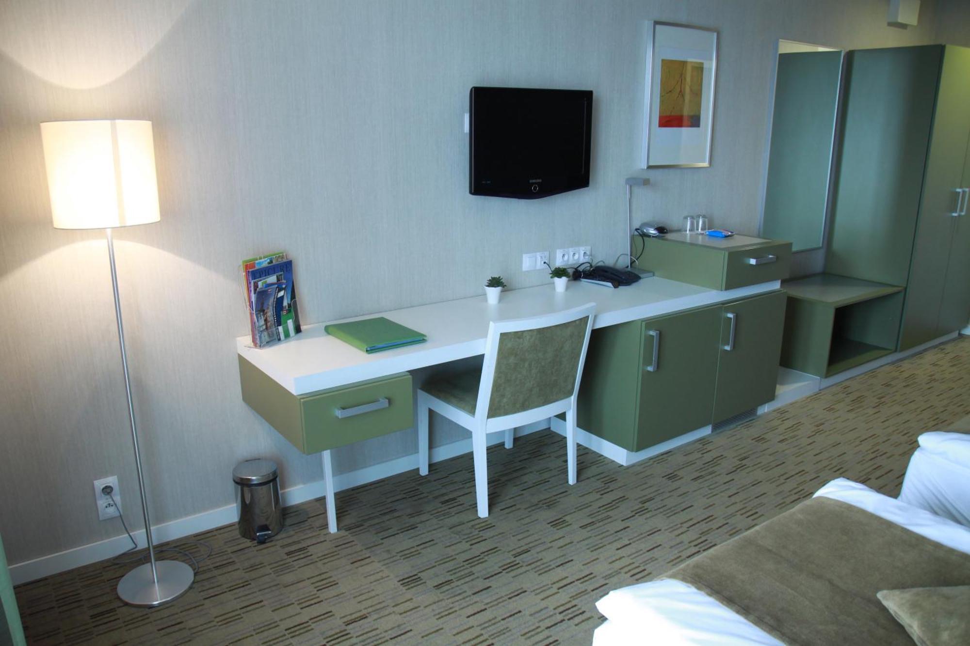 Hotel Empire Trnava Chambre photo