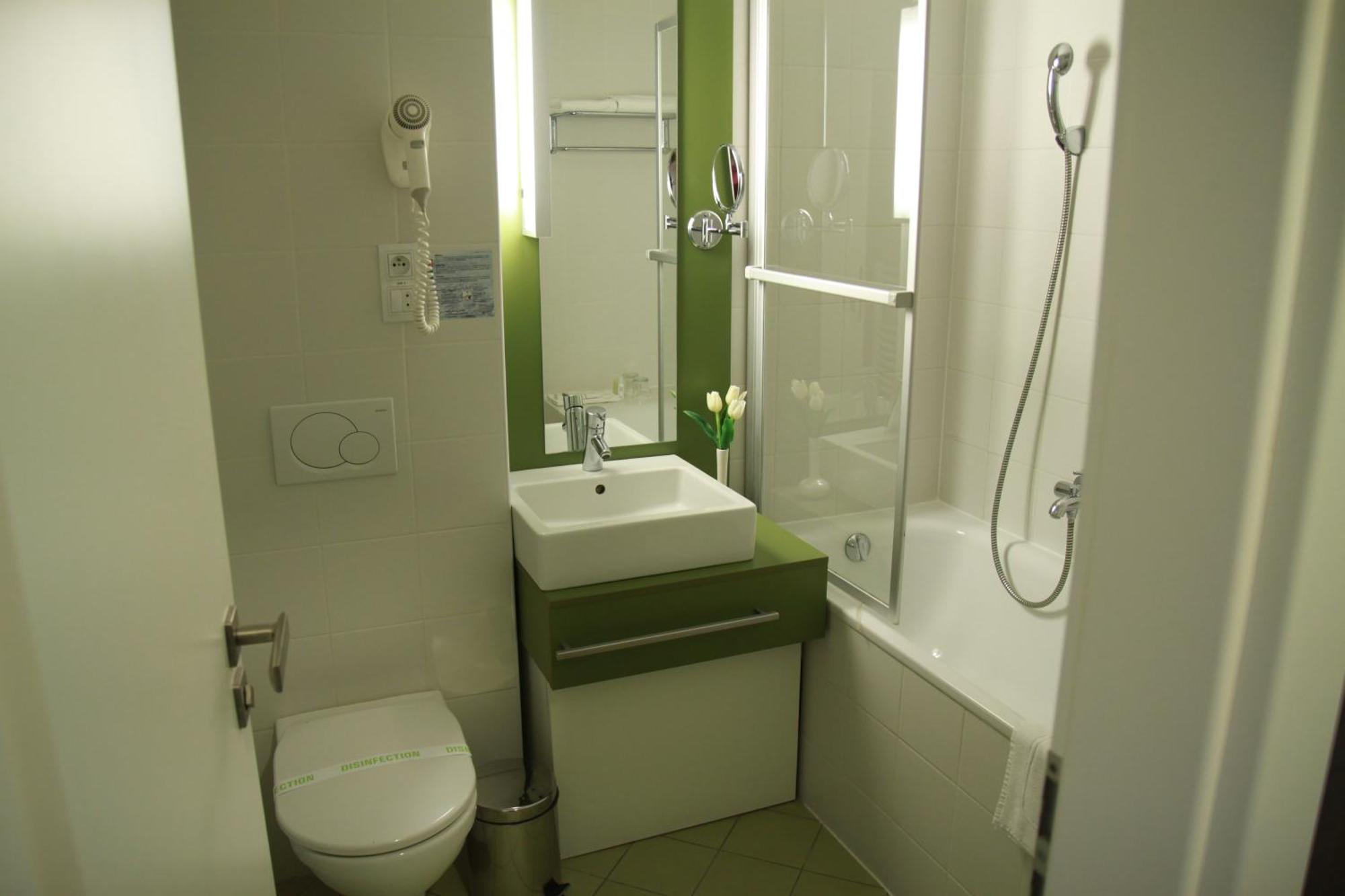 Hotel Empire Trnava Chambre photo