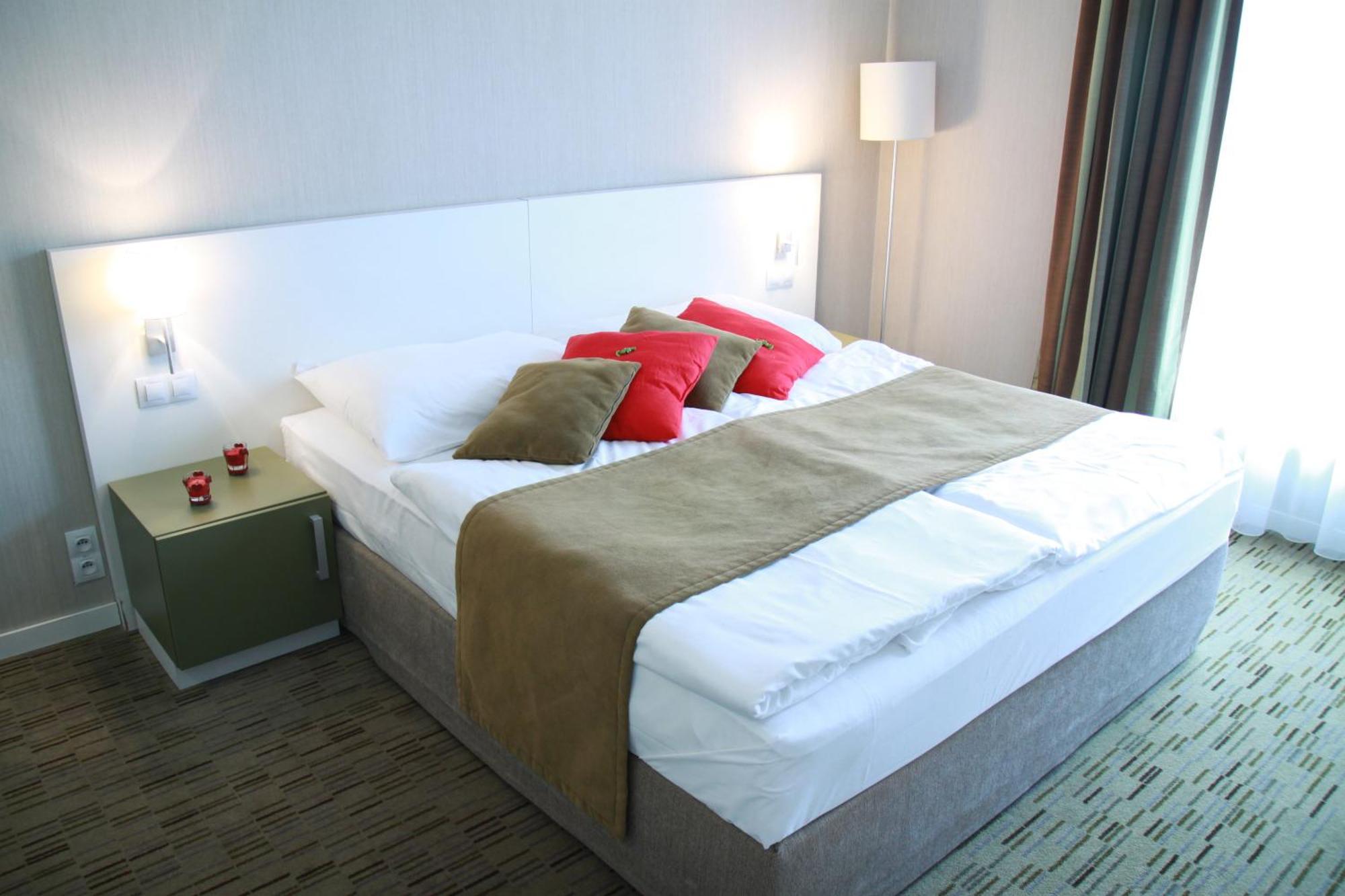 Hotel Empire Trnava Chambre photo