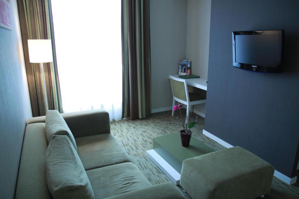 Hotel Empire Trnava Chambre photo
