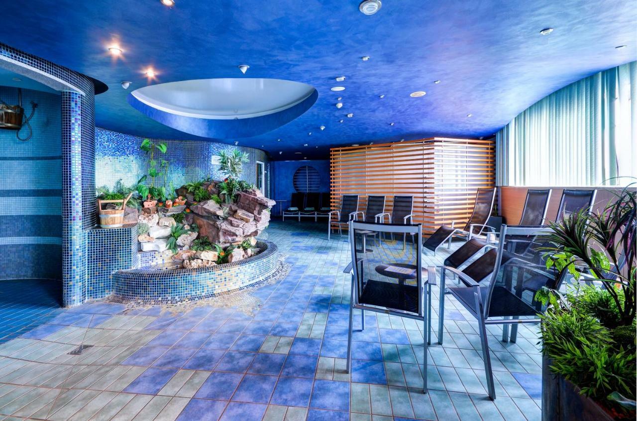 Hotel Empire Trnava Extérieur photo